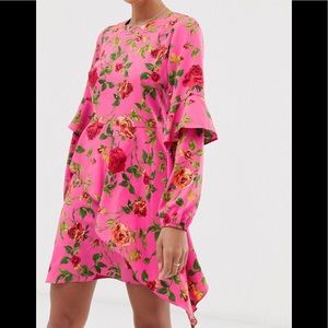 BNWT ‼️ ASOS- SIGNATURE 8  ROSE 🌹PRINT DRESS ‼️
